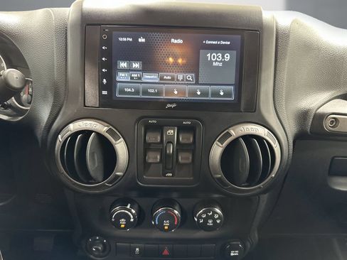 Used 2012 Jeep Wrangler Unlimited Sport AWD/4WD image 19