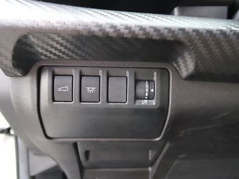 Certified 2024 Subaru Ascent Premium w/ Convenience Package AWD/4WD image 17