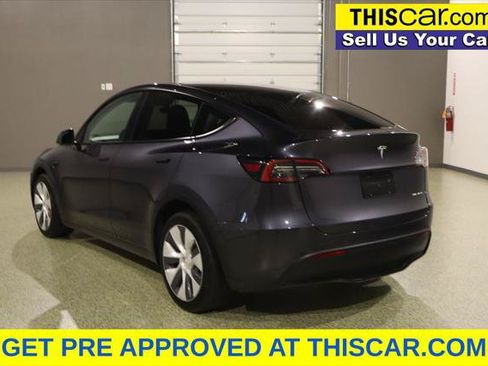Used 2024 Tesla Model Y Long Range AWD/4WD image 5