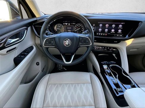 Used 2021 Buick Envision Avenir w/ Technology Package II image 7