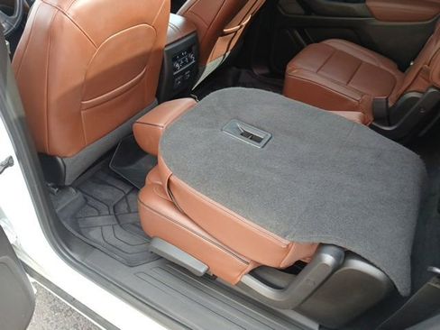 Used 2019 Chevrolet Traverse High Country w/ LPO, Floor Liner Package image 43