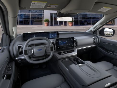 New 2026 Ford Expedition Max Active AWD/4WD image 9
