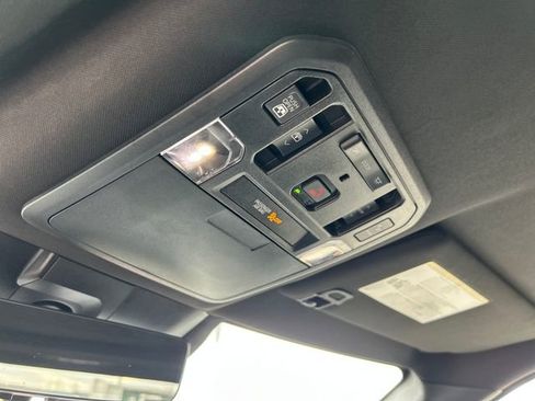 Used 2022 Toyota Tundra Platinum image 24