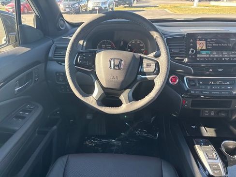 New 2026 Honda Ridgeline Black Edition image 13