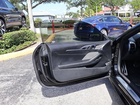 Used 2020 BMW M850i xDrive Coupe w/ M Carbon Exterior Package AWD/4WD image 23
