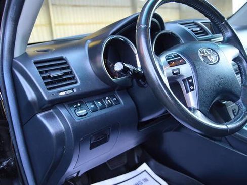 Used 2012 Toyota Highlander AWD image 30