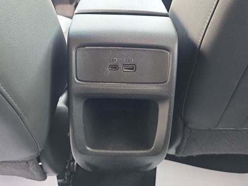 Used 2024 Chevrolet Trax LT w/ Driver Confidence Package image 21