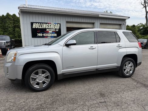 Used 2013 GMC Terrain SLE FWD image 1