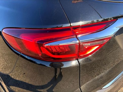 Used 2019 Buick Enclave Avenir image 26