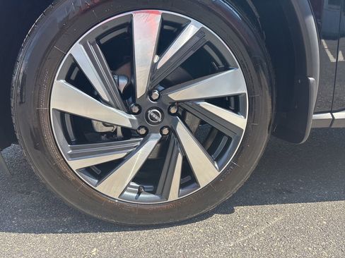 Used 2024 Nissan Murano SL image 16