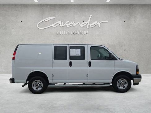 Used 2024 GMC Savana 2500 w/ Driver Convenience Package RWD image 17