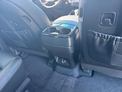 Used 2024 Kia Telluride SX AWD/4WD image 23