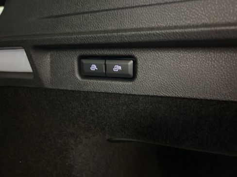 New 2026 Lincoln Corsair Reserve image 34