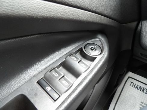 Used 2019 Ford Escape SE AWD/4WD image 25