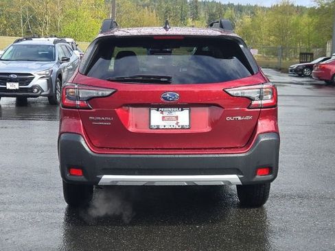 Certified 2025 Subaru Outback Limited image 7