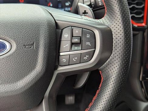 Used 2025 Ford Ranger Raptor AWD/4WD image 12