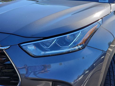 Used 2022 Toyota Highlander Limited image 35