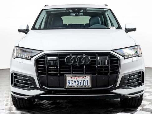 Used 2023 Audi Q7 2.0T Premium Plus w/ Premium Plus Package AWD/4WD image 9