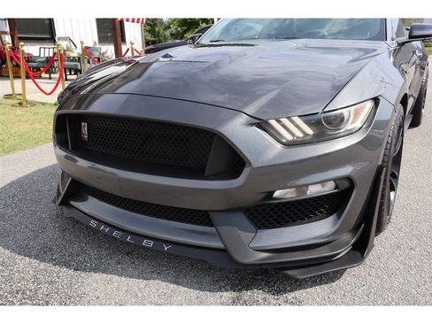 Used 2017 Ford Mustang Shelby GT350 RWD image 46