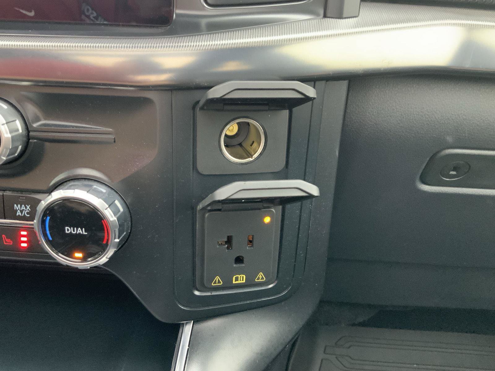 Used 2025 Ford F150 Raptor AWD/4WD image 74