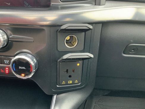 Used 2025 Ford F150 Raptor AWD/4WD image 74