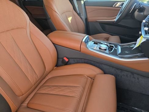New 2026 BMW X5 M60i AWD/4WD image 16
