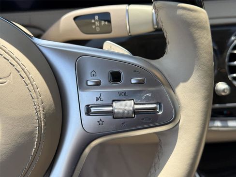 Used 2019 Mercedes-Benz S 450 Sedan image 35