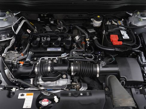 Used 2018 Honda Accord EX-L image 26