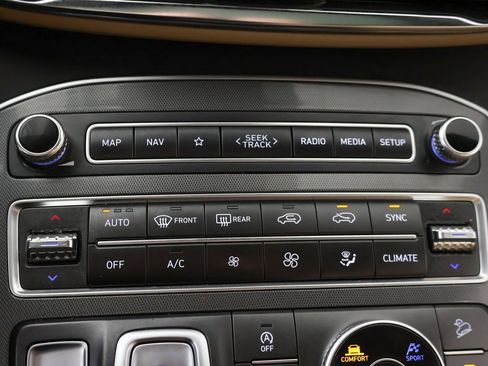 Used 2022 Hyundai Santa Fe Calligraphy AWD/4WD image 56