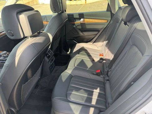 Used 2022 Audi Q5 2.0T Premium Plus AWD/4WD image 17