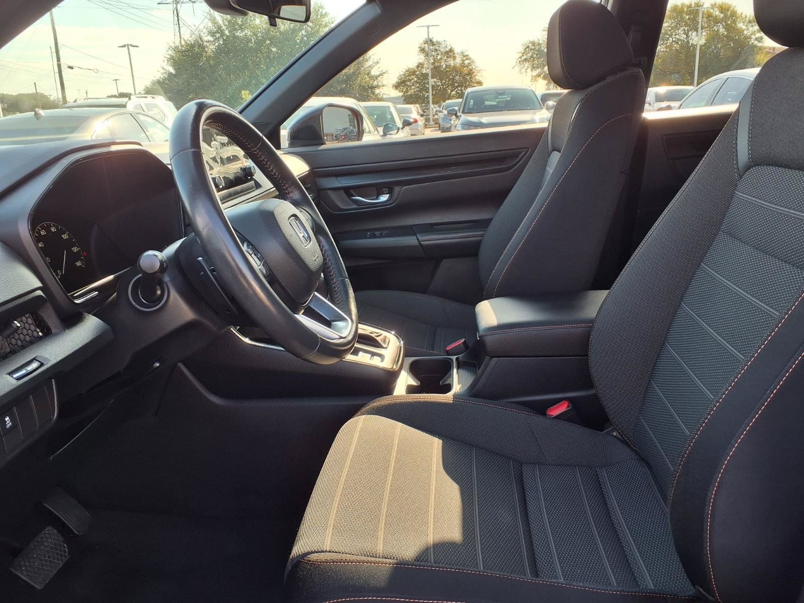Used 2023 Honda CR-V Sport image 17