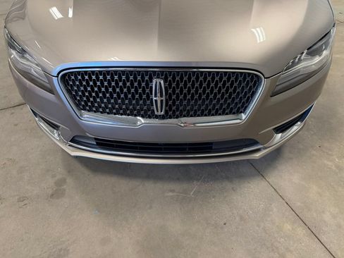 Used 2019 Lincoln MKZ Reserve w/ Reserve Plus Package AWD/4WD image 6
