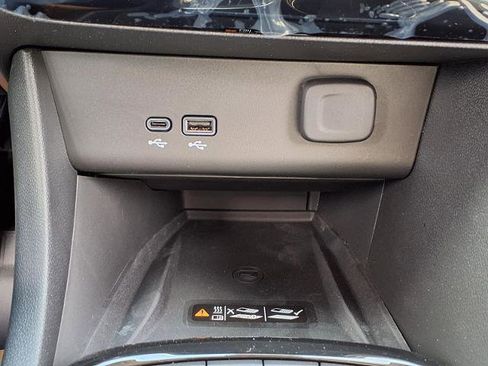 New 2026 Buick Encore GX Avenir image 9