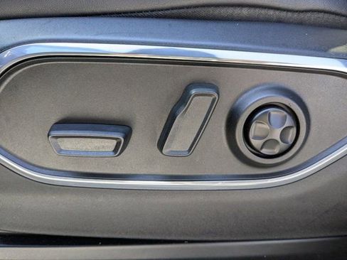 Used 2022 Jeep Wagoneer Series II w/ Premium Group I image 22