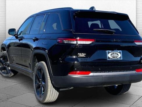 New 2026 Jeep Grand Cherokee Limited w/ Limited Altitude Package AWD/4WD image 31