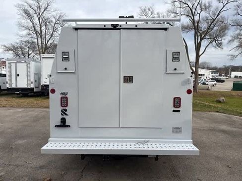 New 2025 Chevrolet Express 3500 w/ Power Convenience Package RWD image 4