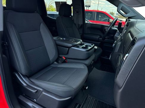 Used 2024 Chevrolet Silverado 1500 Custom w/ Turbomax Blackout Package RWD image 17