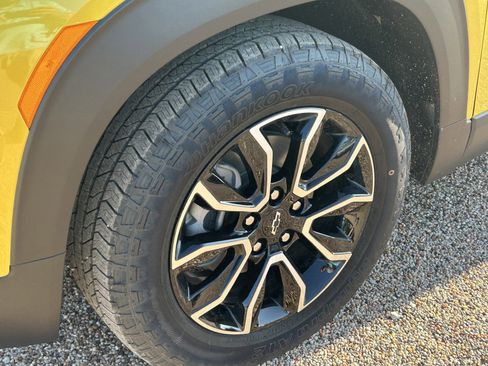 New 2025 Chevrolet TrailBlazer ACTIV w/ Convenience Package image 9