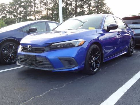 Used 2022 Honda Civic Sport image 1