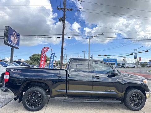 Used 2016 Toyota Tundra SR5 w/ SR5 Upgrade Package RWD image 10
