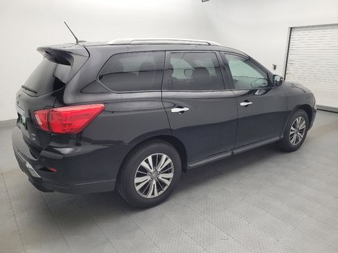 Used 2019 Nissan Pathfinder SV AWD/4WD image 10