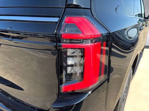 New 2026 Nissan Armada SV image 13