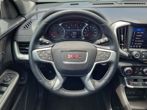 Used 2023 GMC Terrain SLT FWD image 12
