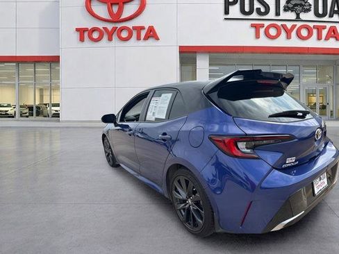 Used 2025 Toyota Corolla XSE image 18