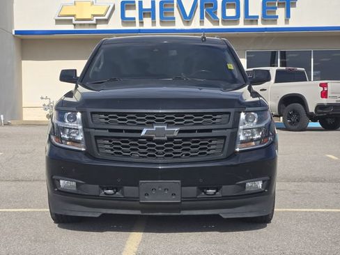 Used 2019 Chevrolet Tahoe LT w/ LT Signature Package AWD/4WD image 2