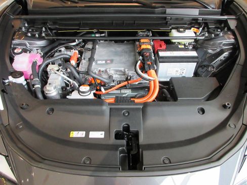 New 2026 Lexus RZ 450e AWD image 38