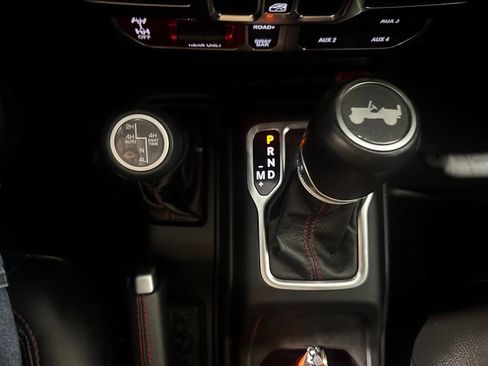 Used 2021 Jeep Wrangler Unlimited Rubicon w/ Uconnect 4C Nav & Sound Group image 38