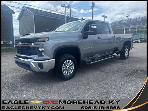 Used 2025 Chevrolet Silverado 2500 LT w/ Convenience Package AWD/4WD image 1
