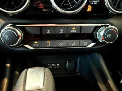 New 2025 Nissan Sentra SV w/ Trunk Package image 30