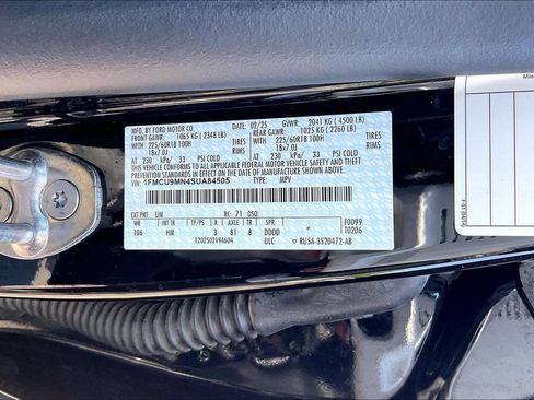 Used 2025 Ford Escape ST-Line AWD/4WD image 34